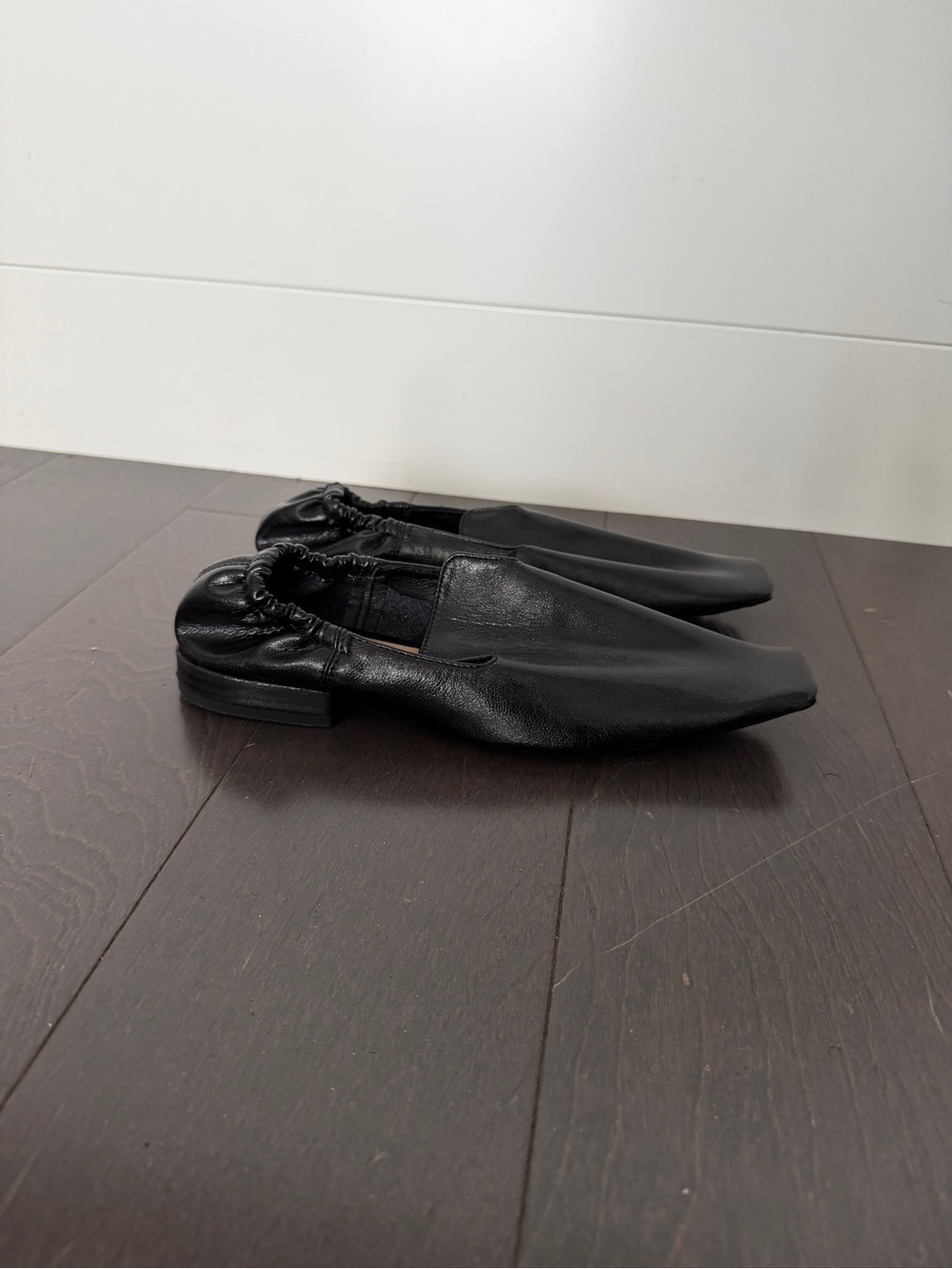 Black Leather Square-Toe Flats (like new)